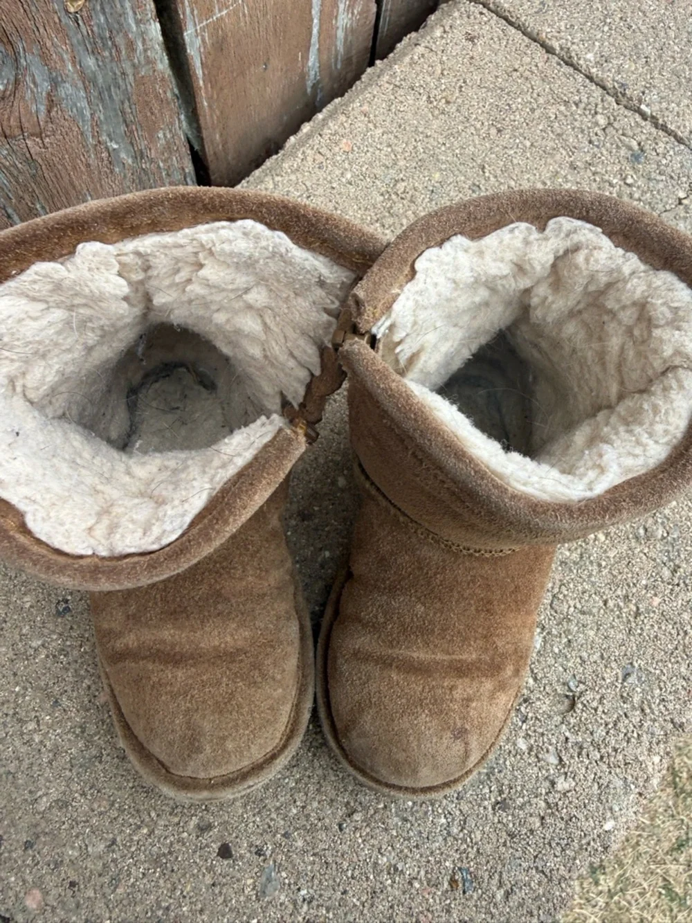 BEARPAW Kids Elle Brown Tan Suede Wool Side Zip Boots Size 8